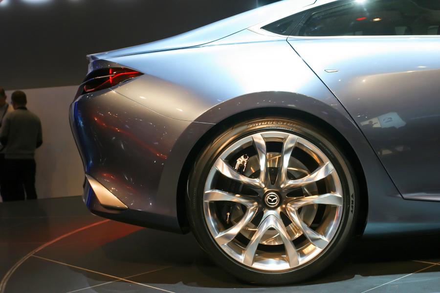  Mazda Shinari Concept 2010 года  (фото 51 из 122)
